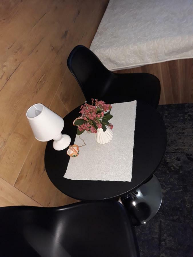Tilia Hotel Cetinje Luaran gambar